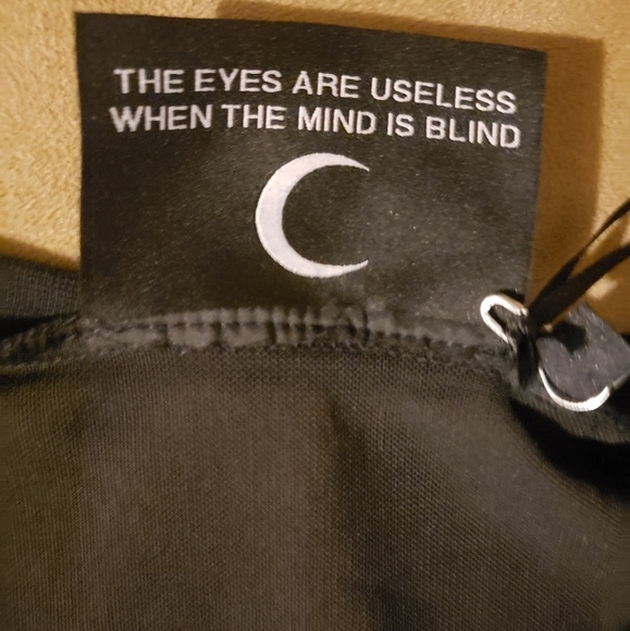 Killstar Mesh Croptop - Picture 3 of 4